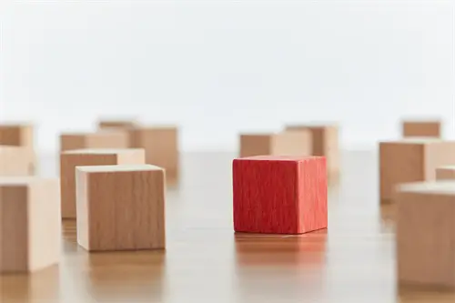 吃美食住广州哪里